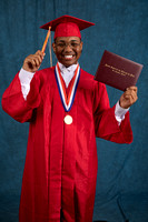 Henderson_Andrae_Cap-Gown_2022-23-3