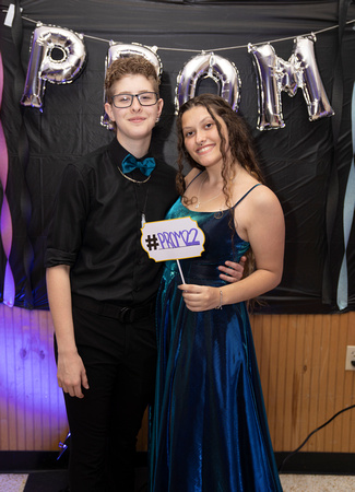 DHS_Prom_202237