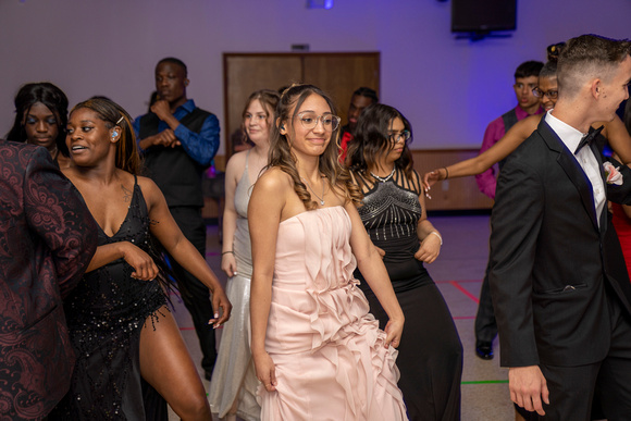 DHS_Prom_2022118