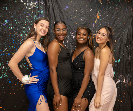 DHS_Prom_2022194