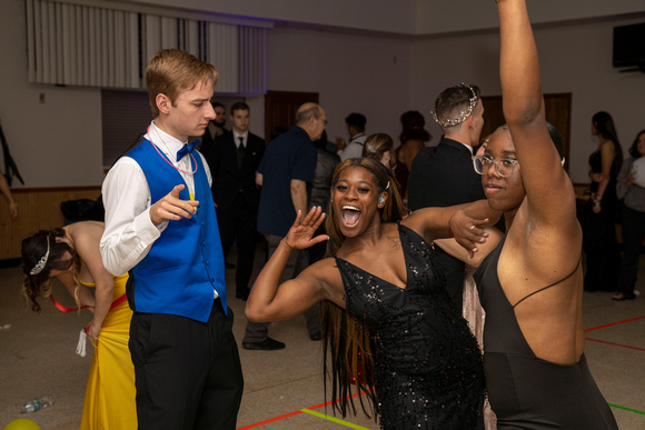 DHS_Prom_2022208