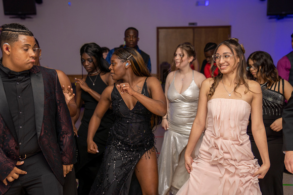 DHS_Prom_2022117