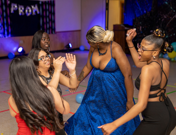 DHS_Prom_2022132