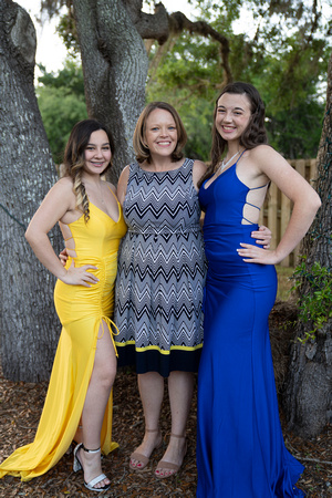 DHS_Prom_2022137