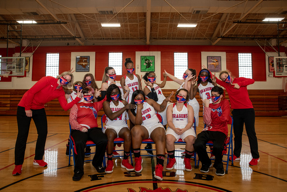 FSDB-Girls-Varsity-Basketball-Team-2020-21-2